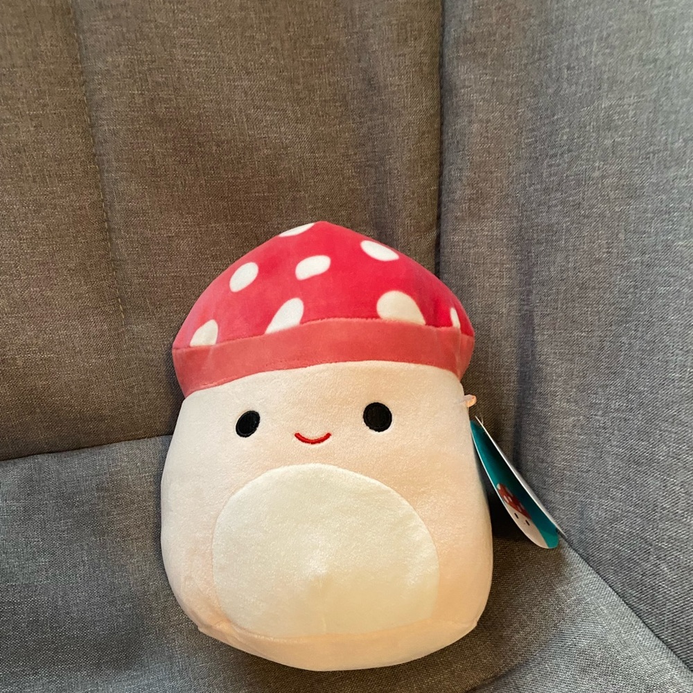 Squishmallow Malcom the mushroom 8 inches